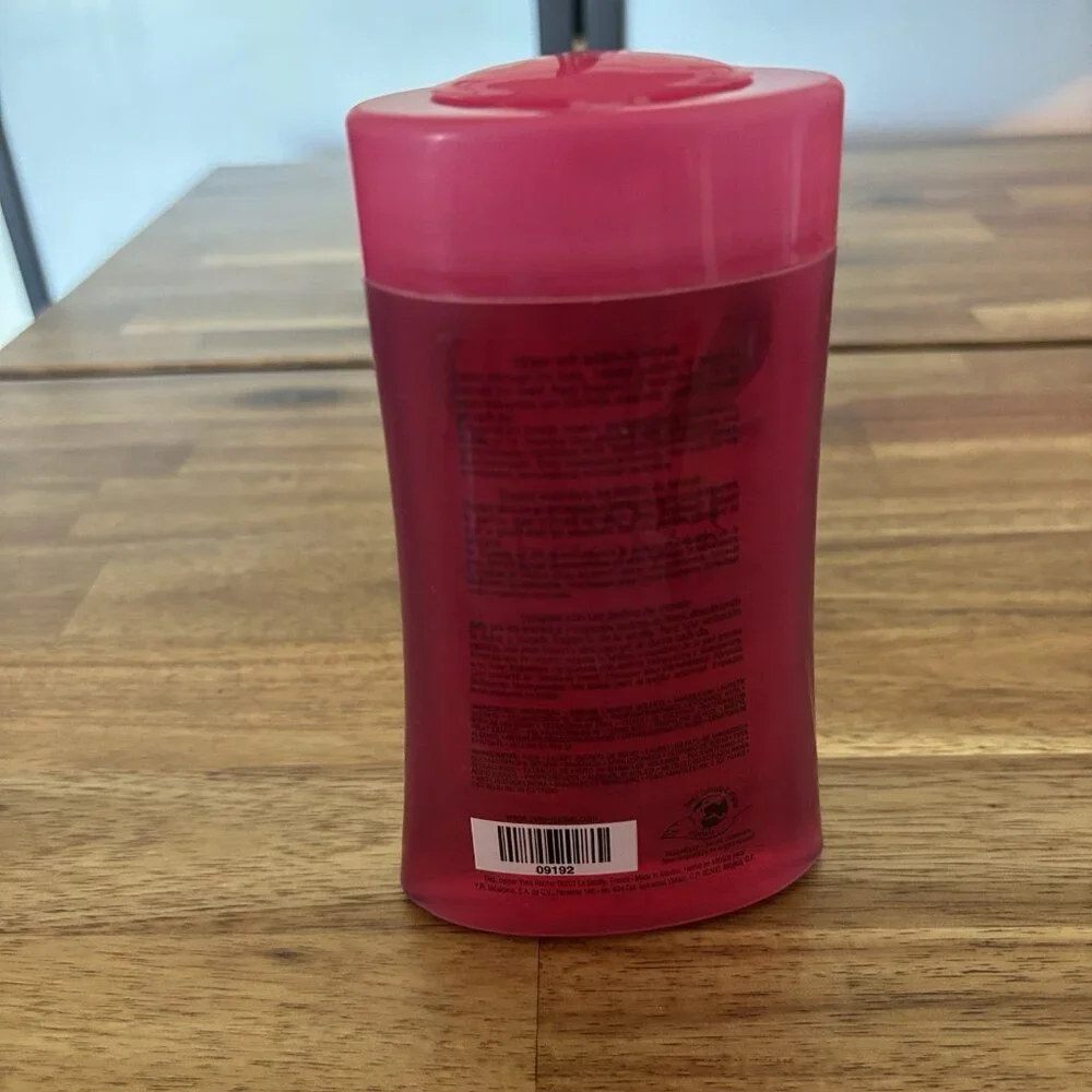 Yves Rocher Jardins du Monde Brazilian Watermelon Shower Gel 8.4 Oz / 250 ml New